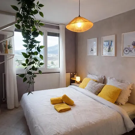 Apartment S&s Haven - T4 - 3 Lits Queen Size - Place Privative Dans Parking Securise
